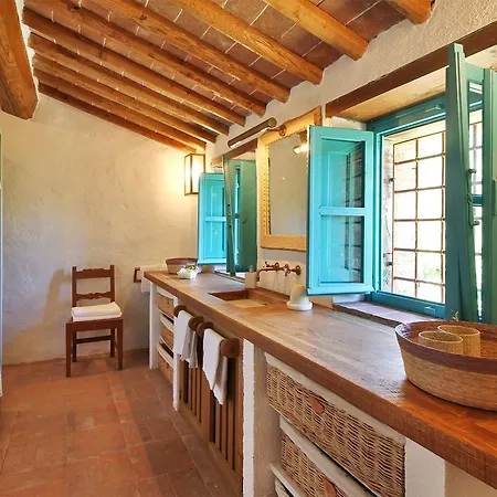 Macennere By Salogi לוקה