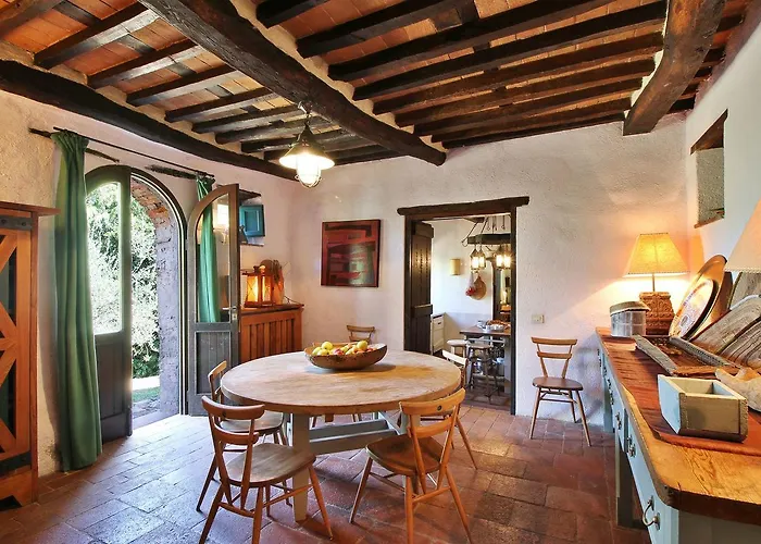 Villa Macennere By Salogi